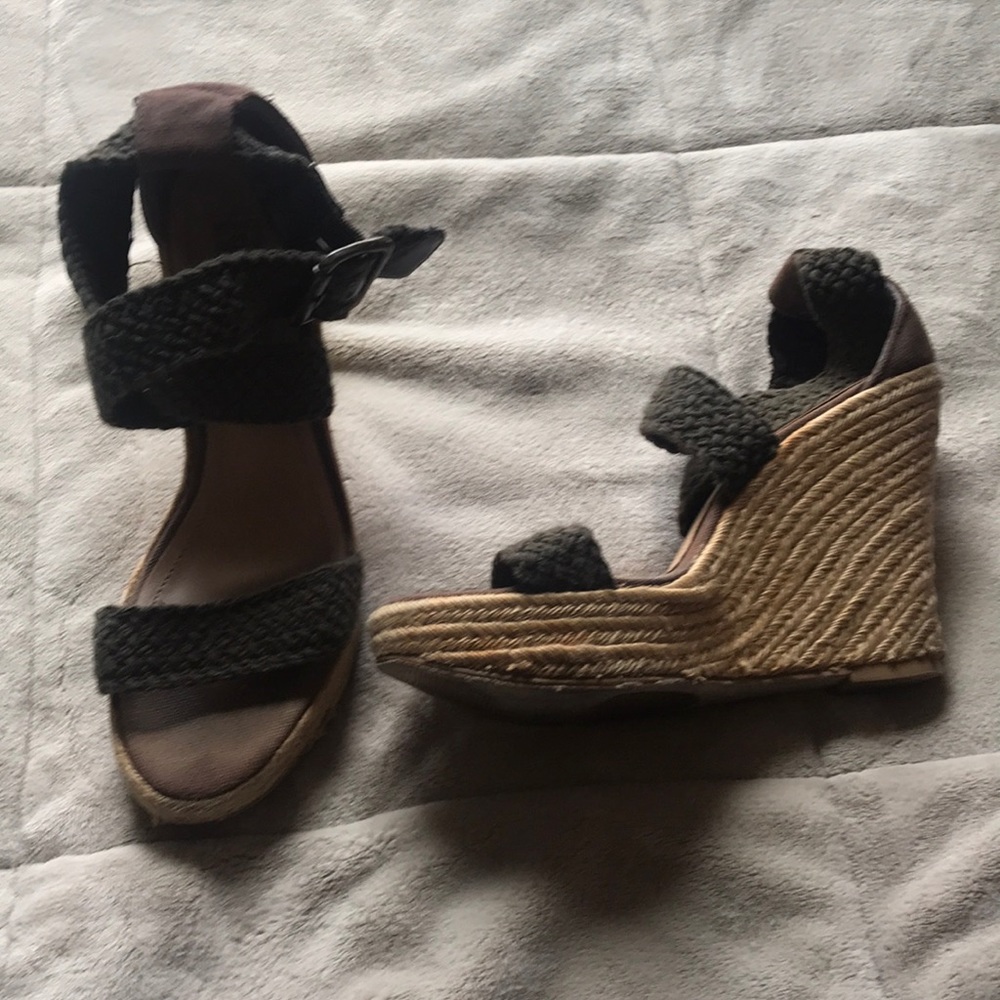 Steven Madden wedges